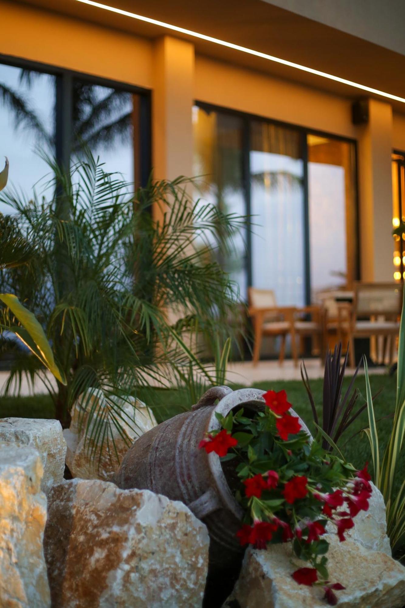 Regina Palm Hotel 5*